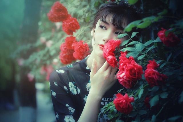 总裁的秘密花园，解读总裁的女人的多重维度