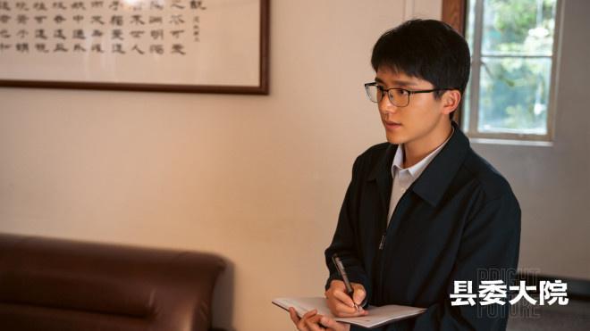 免费、正版、最快，解锁知识的新时代