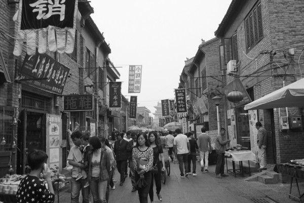 探索香港历史记录大全，从古早岁月到现代繁荣