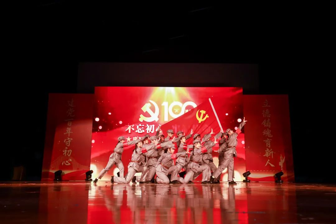 澳门论坛金牛网2021年，回顾与展望
