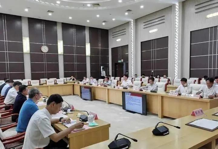 探索新奥204，解锁未来能源的钥匙—正版资料大全导读新奥2024正版资料大全∴