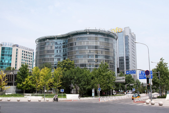 中关村坑爹之旅—一次科技园区的真实体验与反思中关村攒